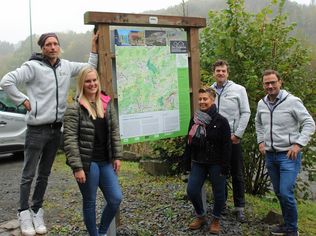 Eröffnung der neuen Wanderparkplatz-Tafeln auf :metabolon am 14.10.2021 